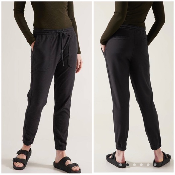 Athleta Pants - Athleta Farallon Jogger Black Women’s 6